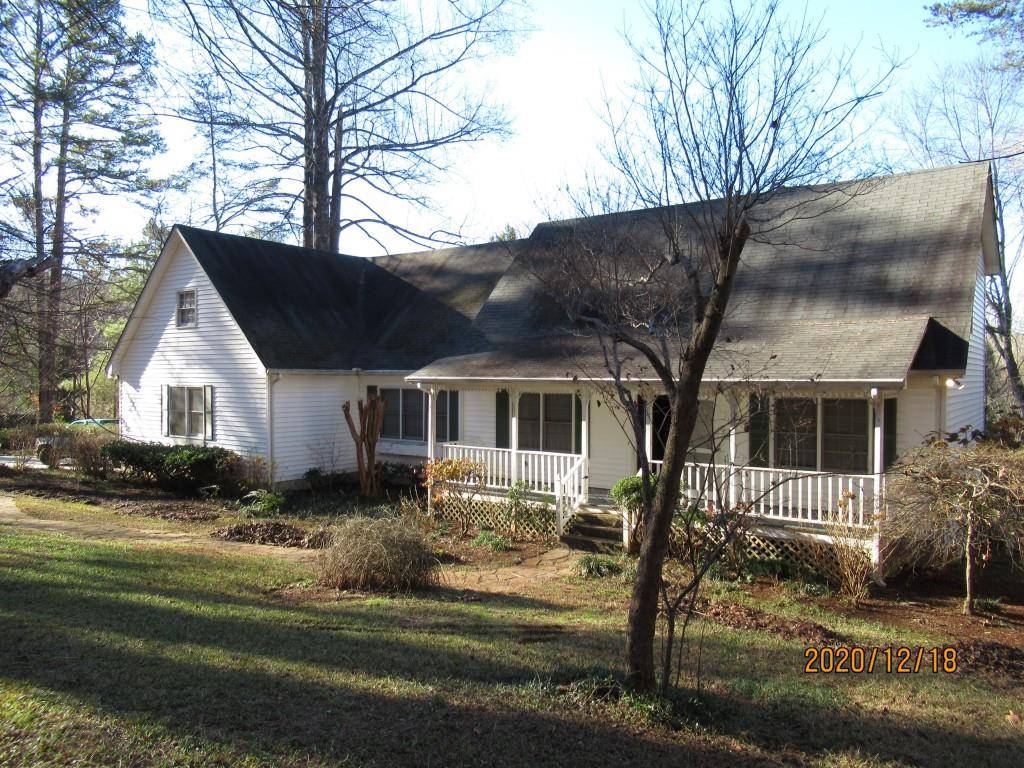 Dahlonega, GA 30533,589 Martins Grove RD