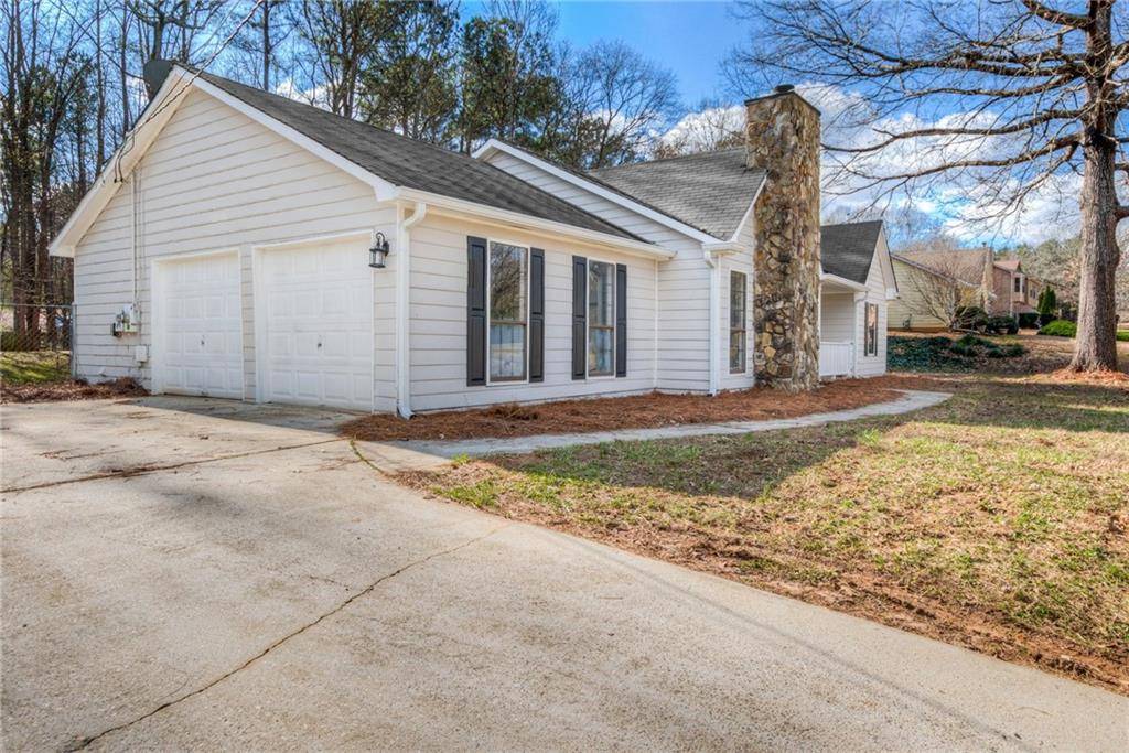 Stockbridge, GA 30281,425 Winterwood DR