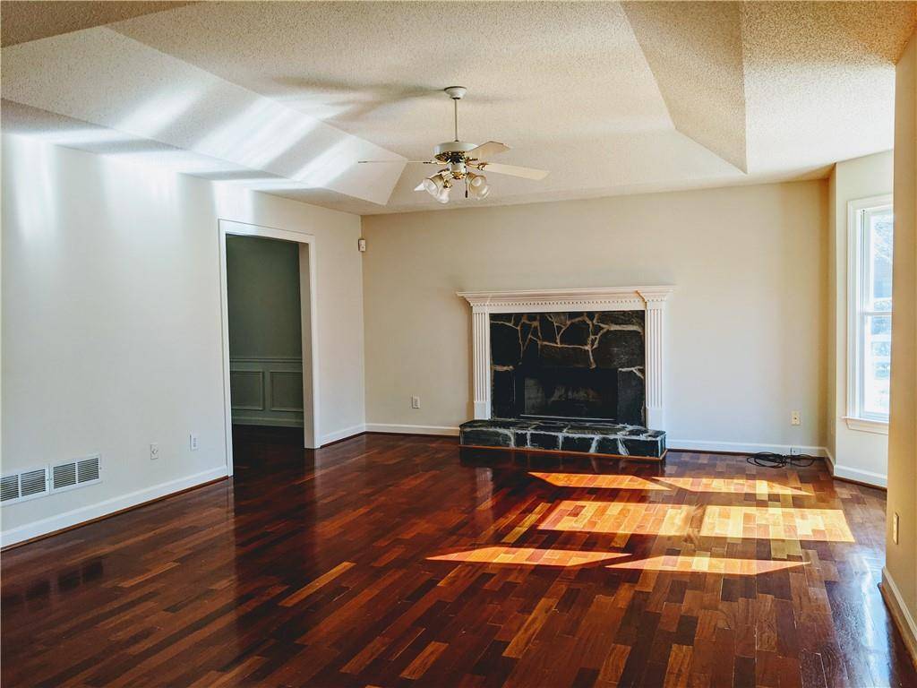 Smyrna, GA 30082,76 Winward WAY SE