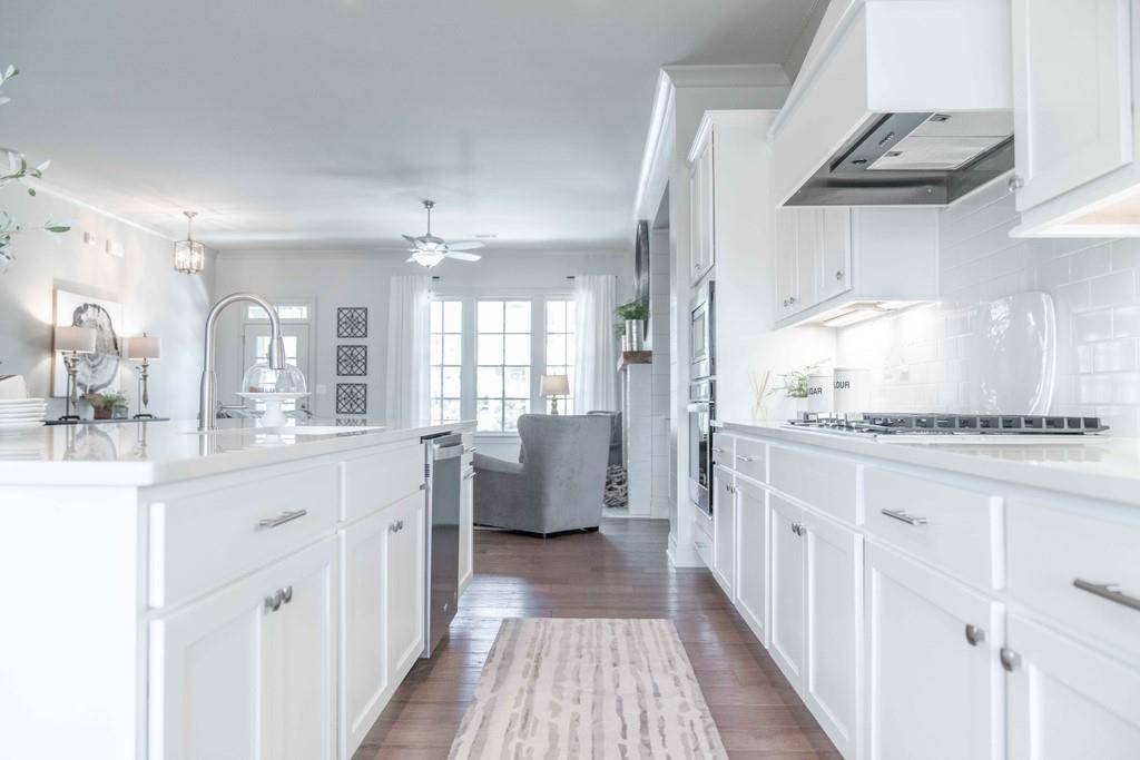 Brookhaven, GA 30319,1922 Skyfall CIR