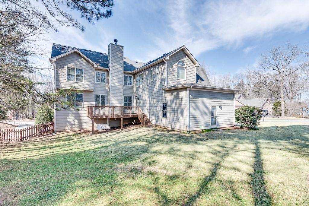 Buford, GA 30519,2285 Misty Oaks DR