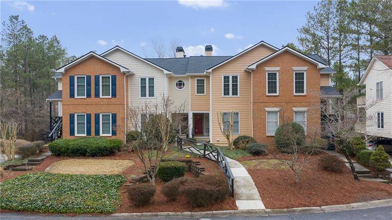 Peachtree Corners, GA 30092,6534 Deerings LN