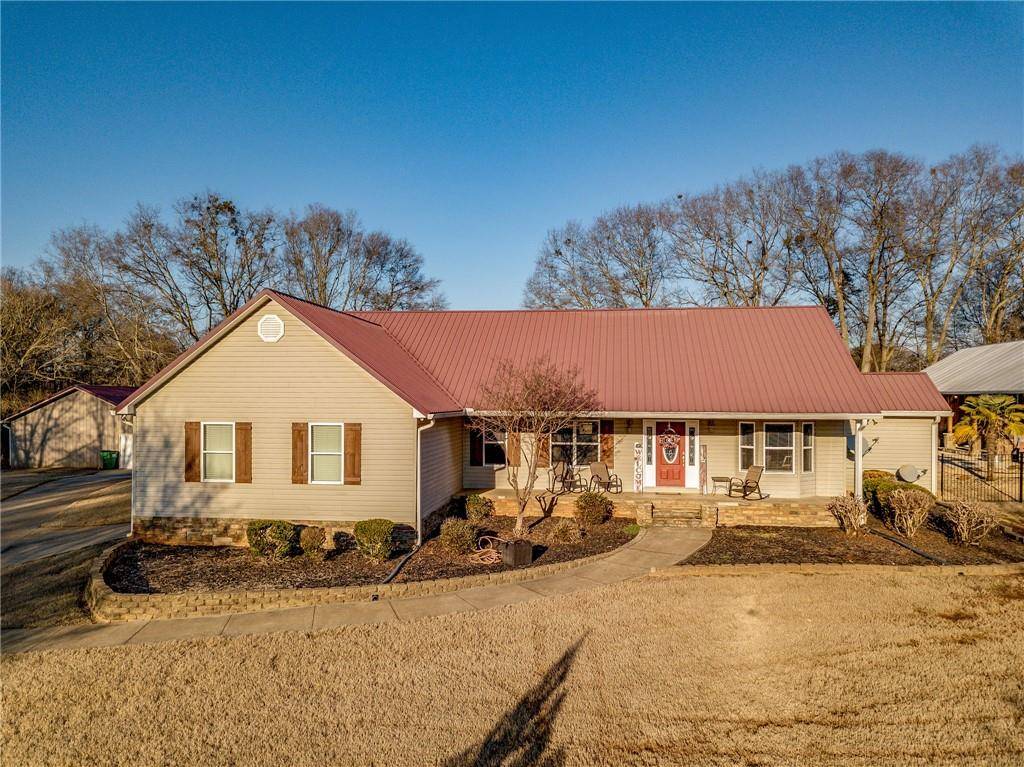 Carnesville, GA 30521,104 Farrow LN