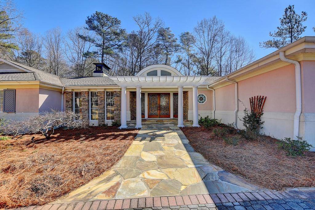 Sandy Springs, GA 30350,9965 Huntcliff TRCE