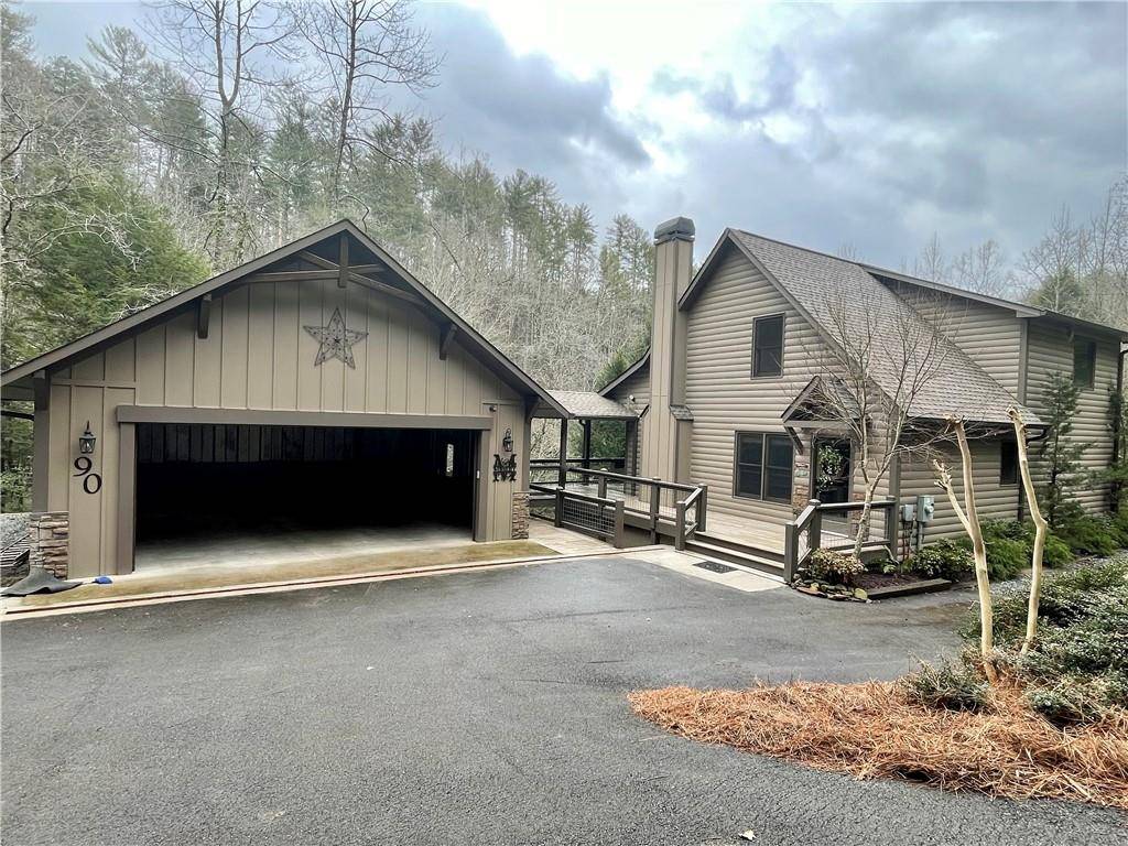 Ellijay, GA 30540,90 Mandolin LN