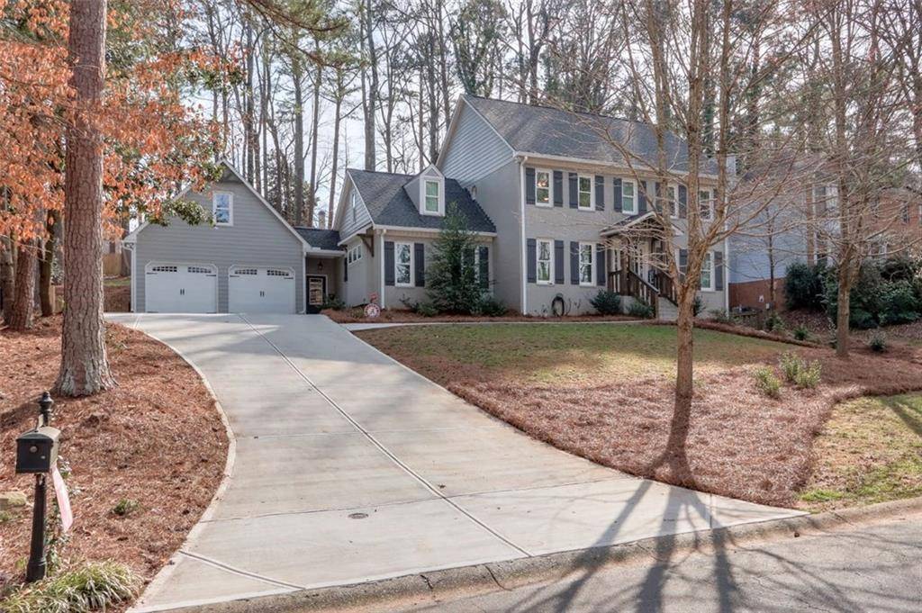 Roswell, GA 30075,3360 Lake Crest LN NE