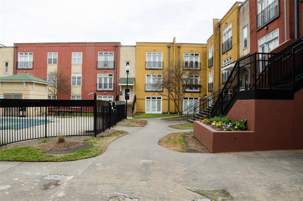 Atlanta, GA 30312,502 PRYOR ST SW #10