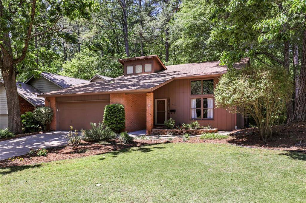 Roswell, GA 30076,900 Cruise CT