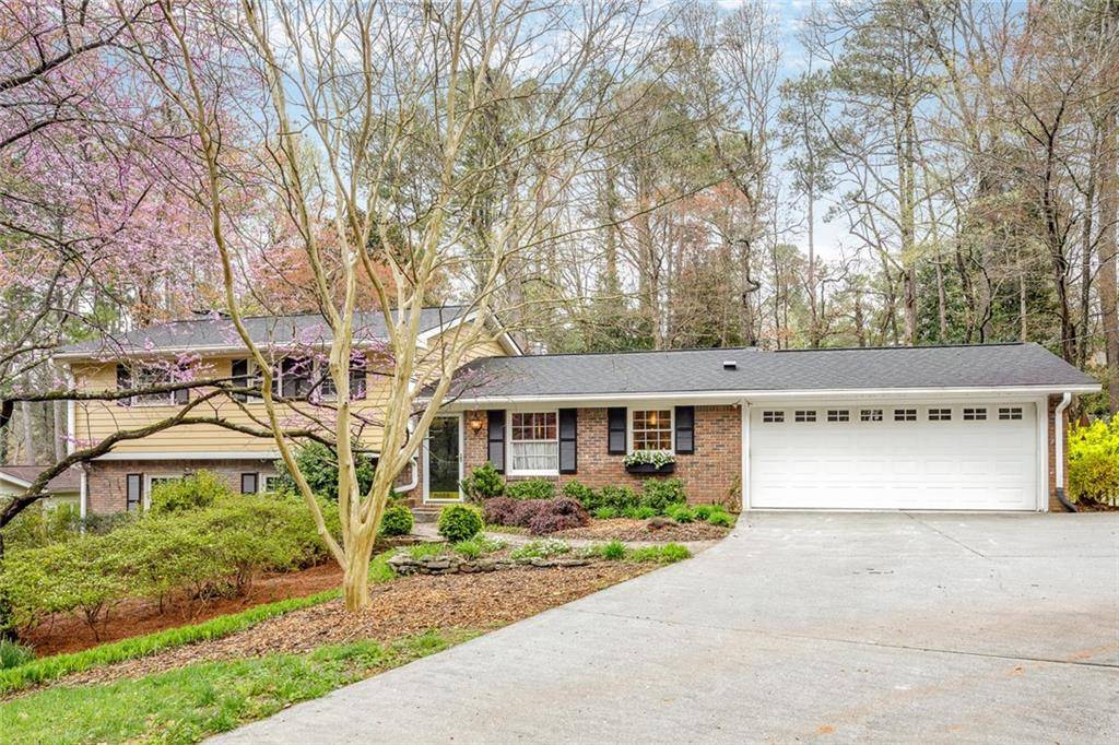 Dunwoody, GA 30338,1634 Chateau DR