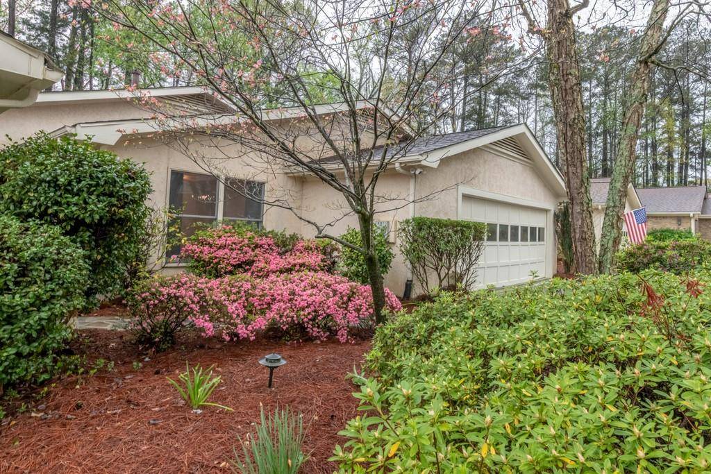 Dunwoody, GA 30338,4317 Village Oaks LN