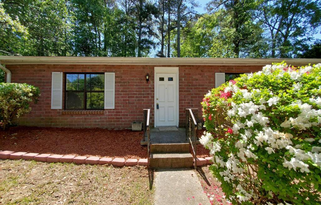 Lilburn, GA 30047,2926 Spanish Oak DR