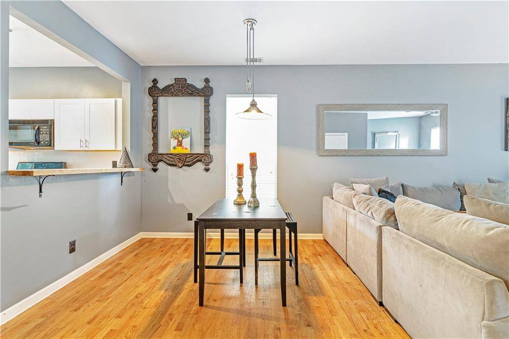 Atlanta, GA 30307,1124 Dekalb AVE NE #19