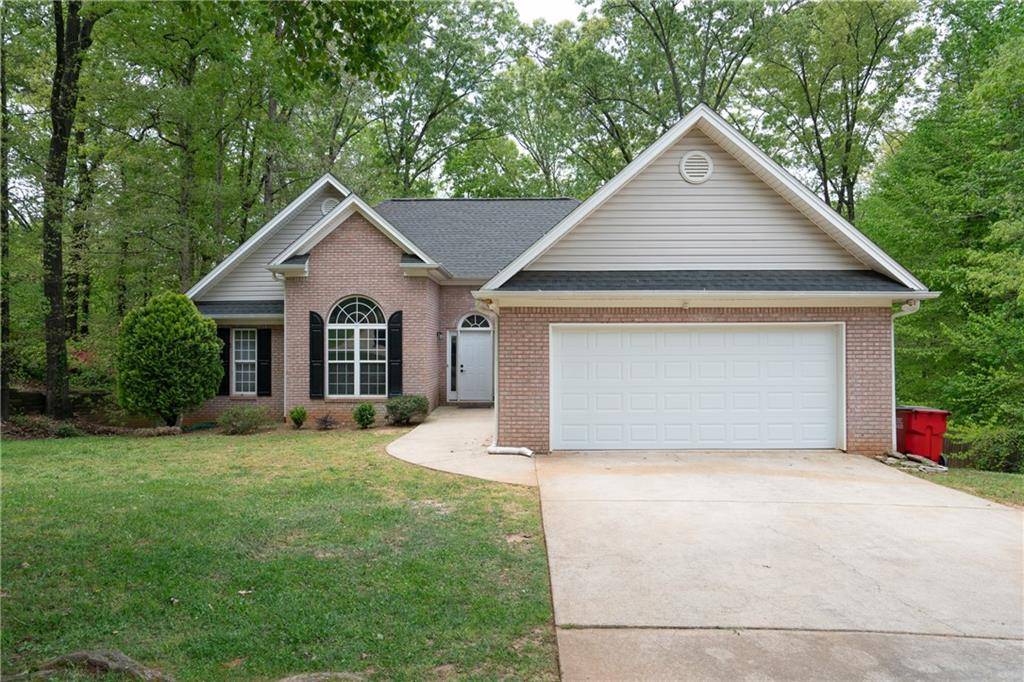 Hoschton, GA 30548,57 Boulder Crest