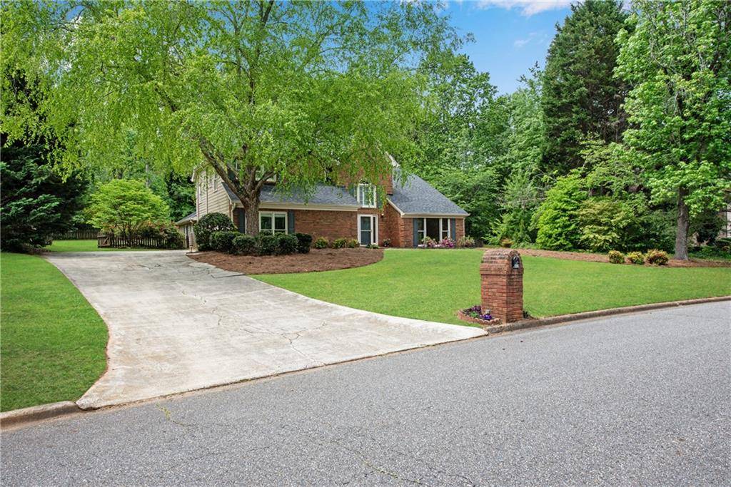 Roswell, GA 30076,445 Saddle Creek CIR