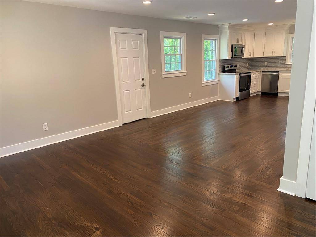 Atlanta, GA 30318,569 Woods DR NW