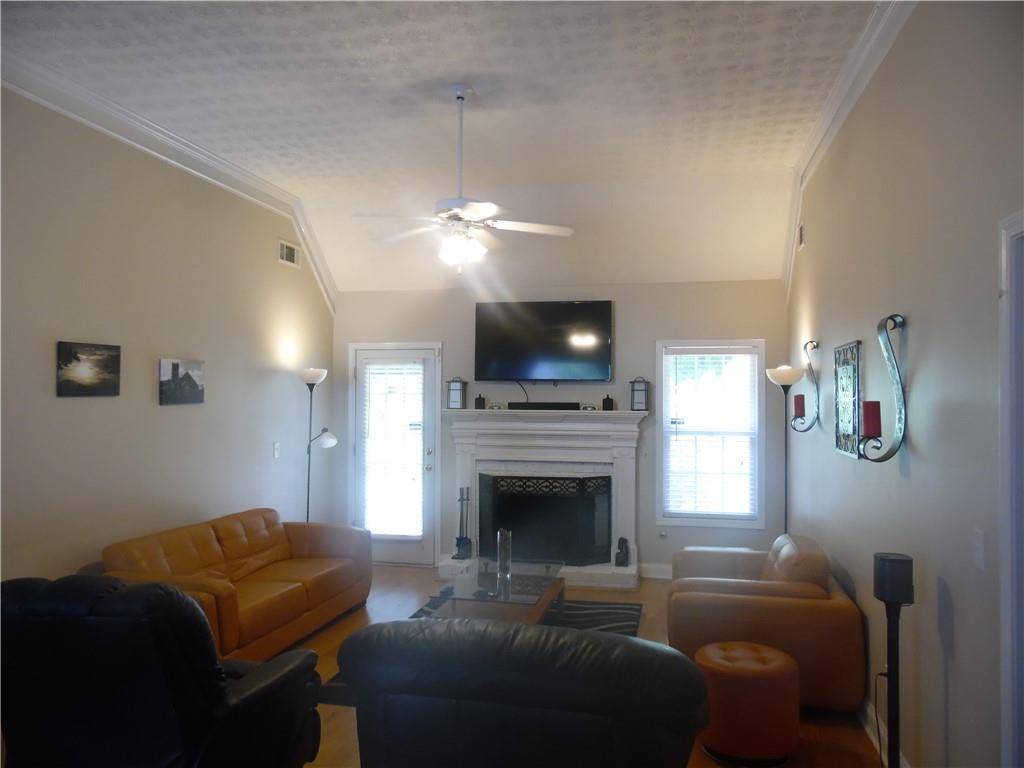 Conyers, GA 30094,1122 Plantation DR SE