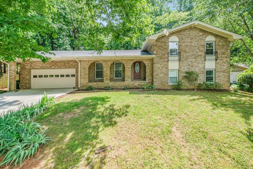 Dunwoody, GA 30360,2587 W Fontainebleau CT