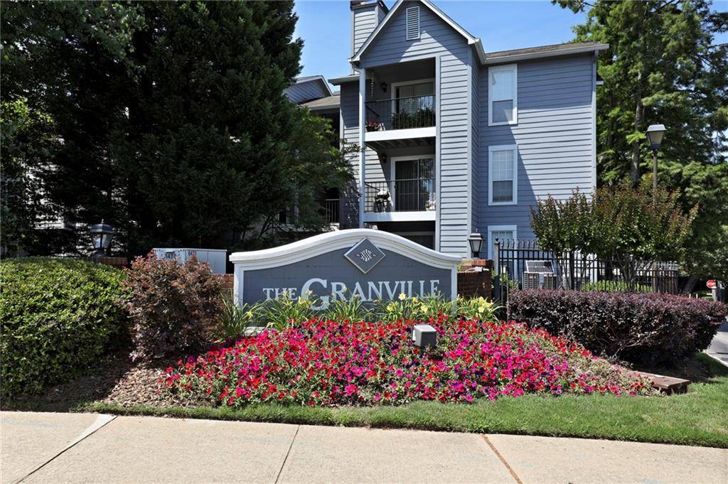 Sandy Springs, GA 30328,121 Granville CT