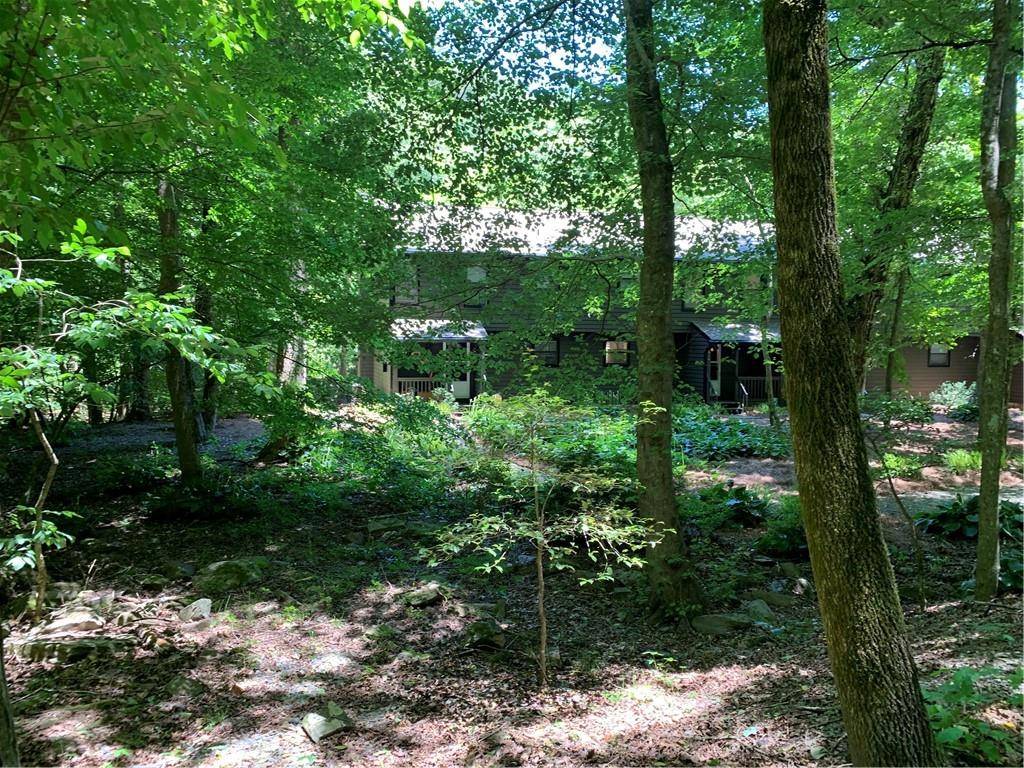 East Ellijay, GA 30540,637 RIVERSIDE DR