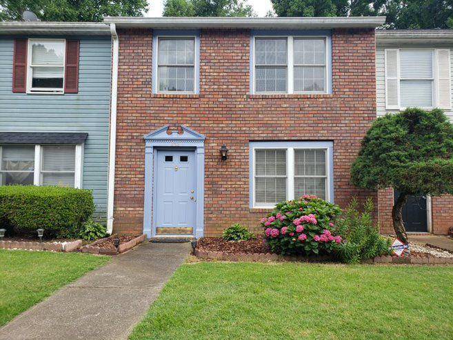 Peachtree Corners, GA 30092,3732 MEADOW RUE LN