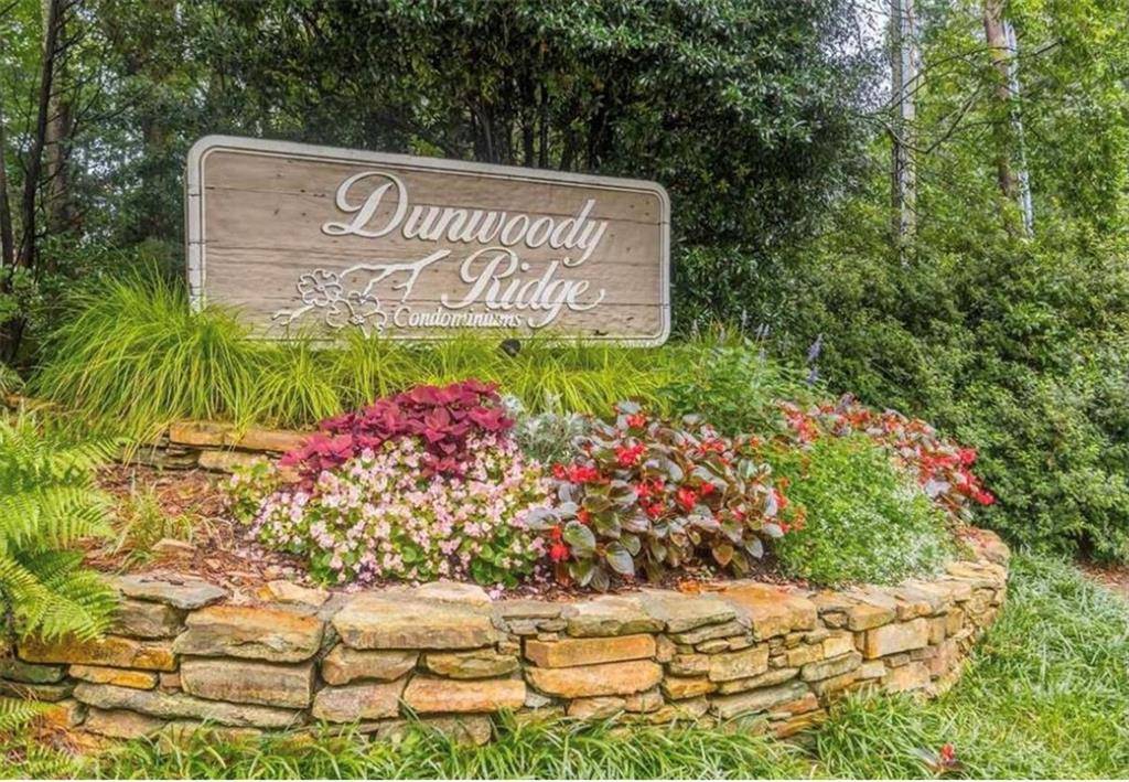 Dunwoody, GA 30338,4494 Pineridge CIR