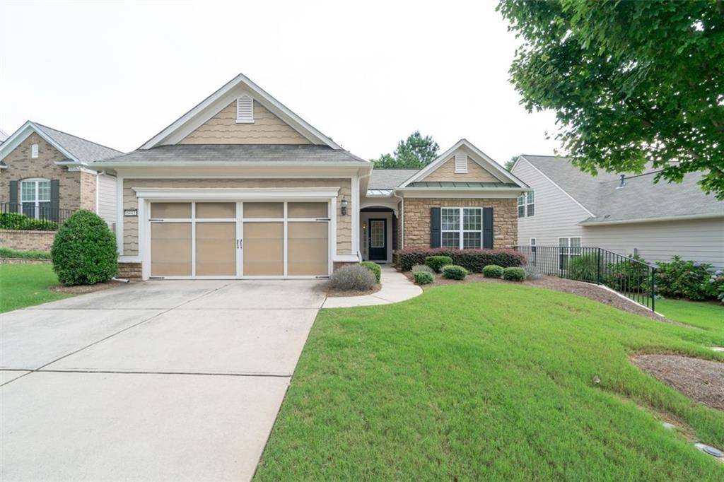 Hoschton, GA 30548,6443 AUTUMN CREST LN