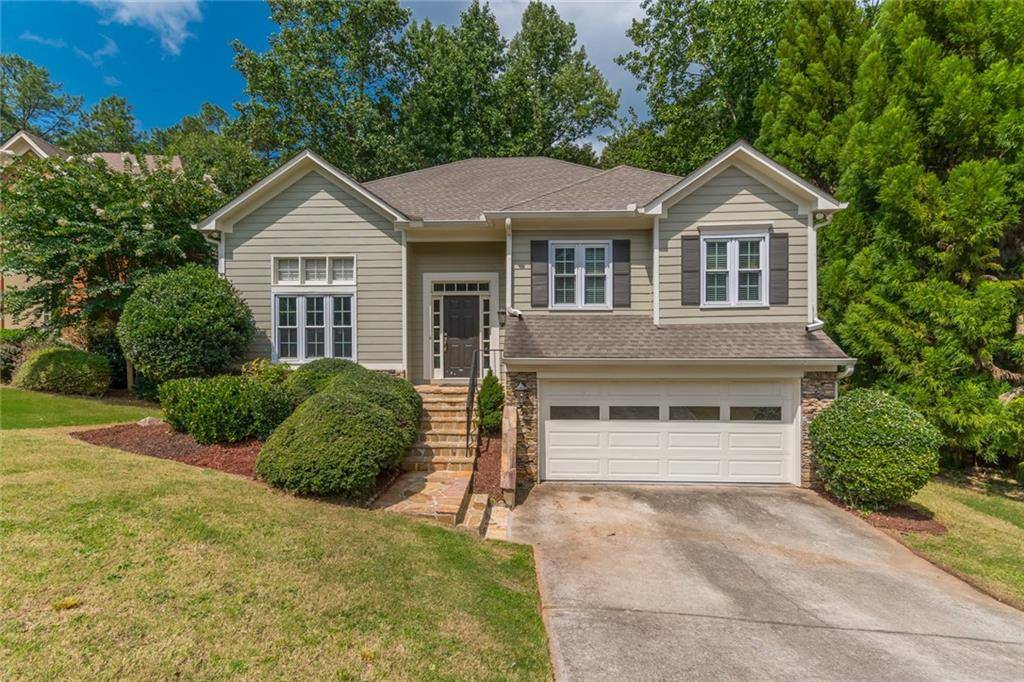 Roswell, GA 30076,915 Club Chase CT