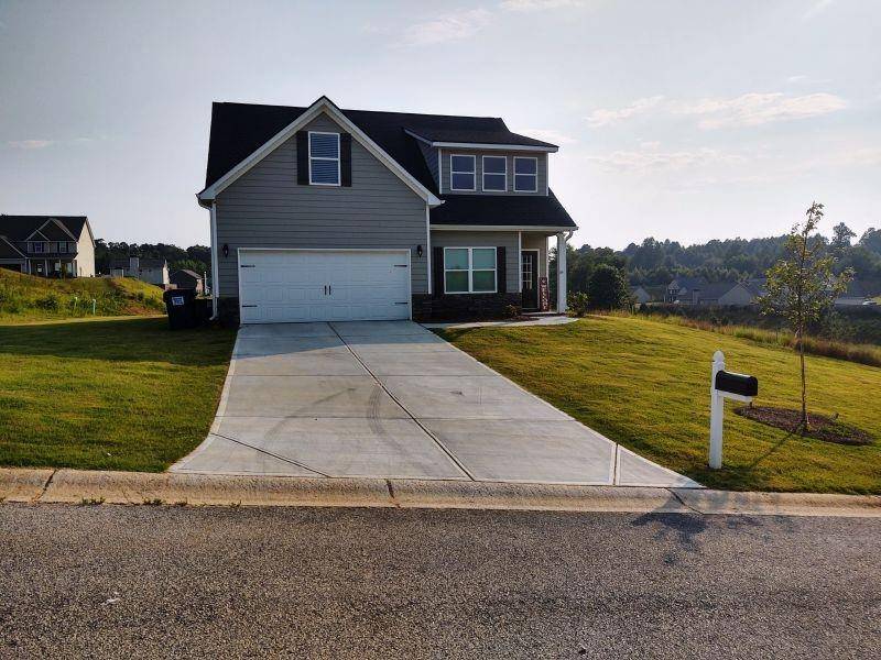 Cornelia, GA 30531,324 Huntington Manor CT