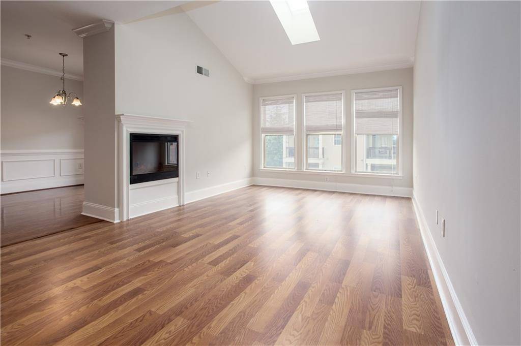 Atlanta, GA 30341,3066 Quantum LN #24