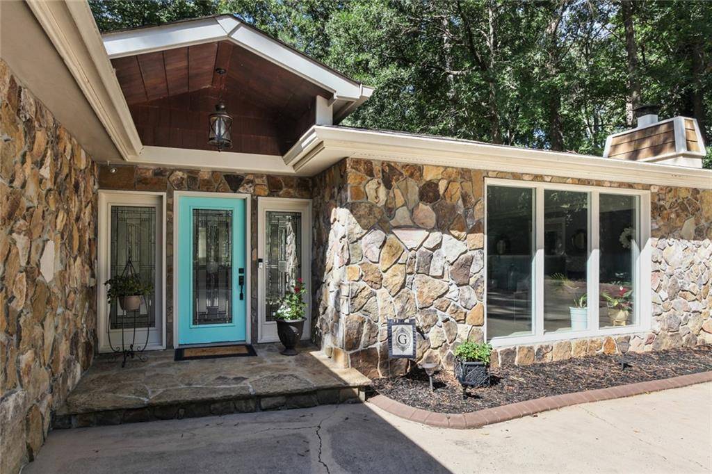 Roswell, GA 30076,390 Saddle Horn CIR
