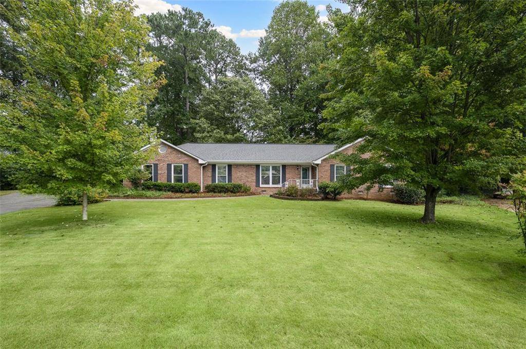 Roswell, GA 30076,430 ROBIN CT