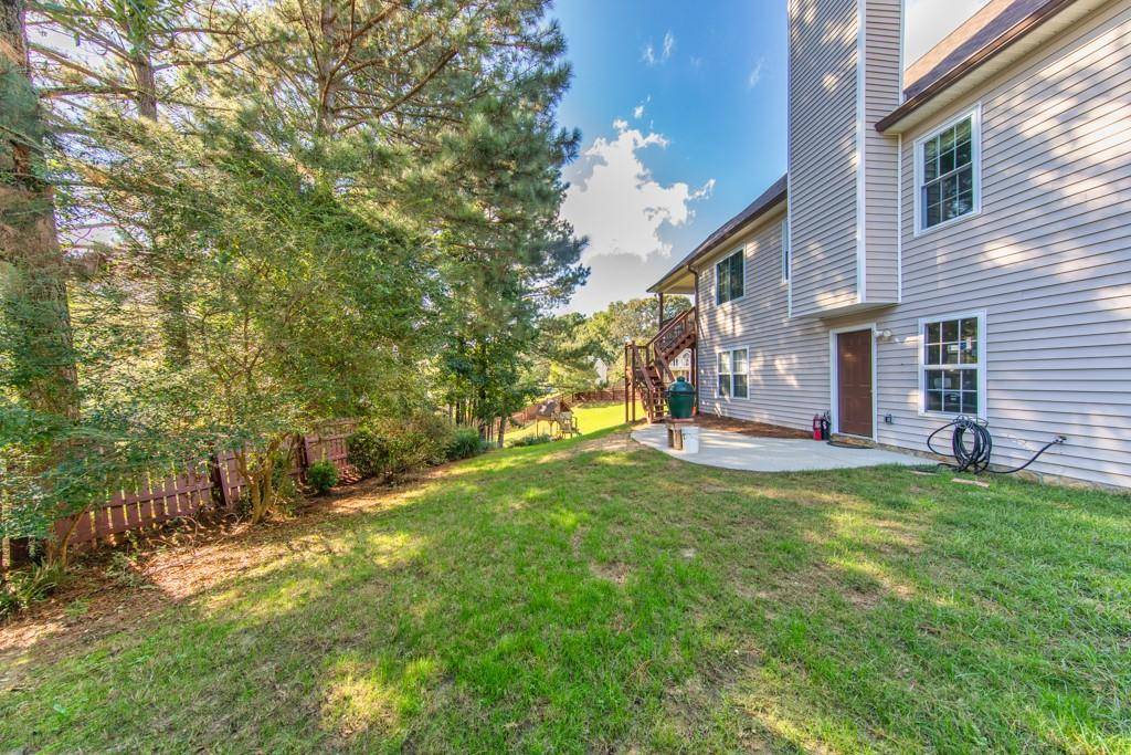 Dacula, GA 30019,900 Willow Hollow DR