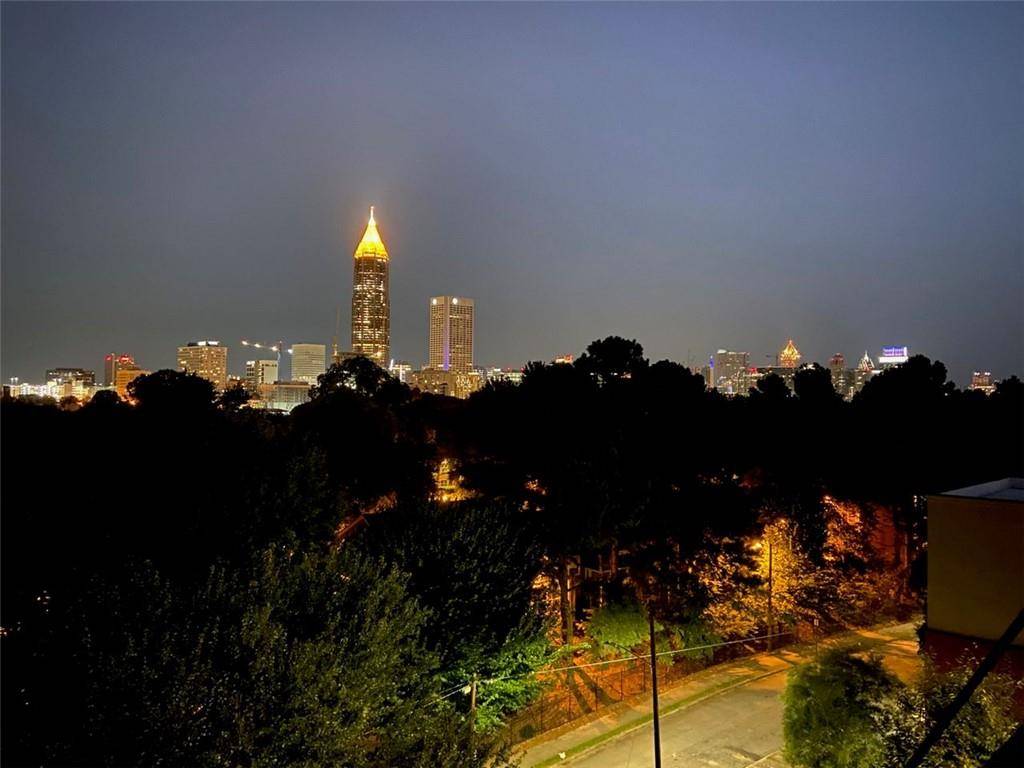 Atlanta, GA 30312,384 Ralph McGill BLVD NE #405