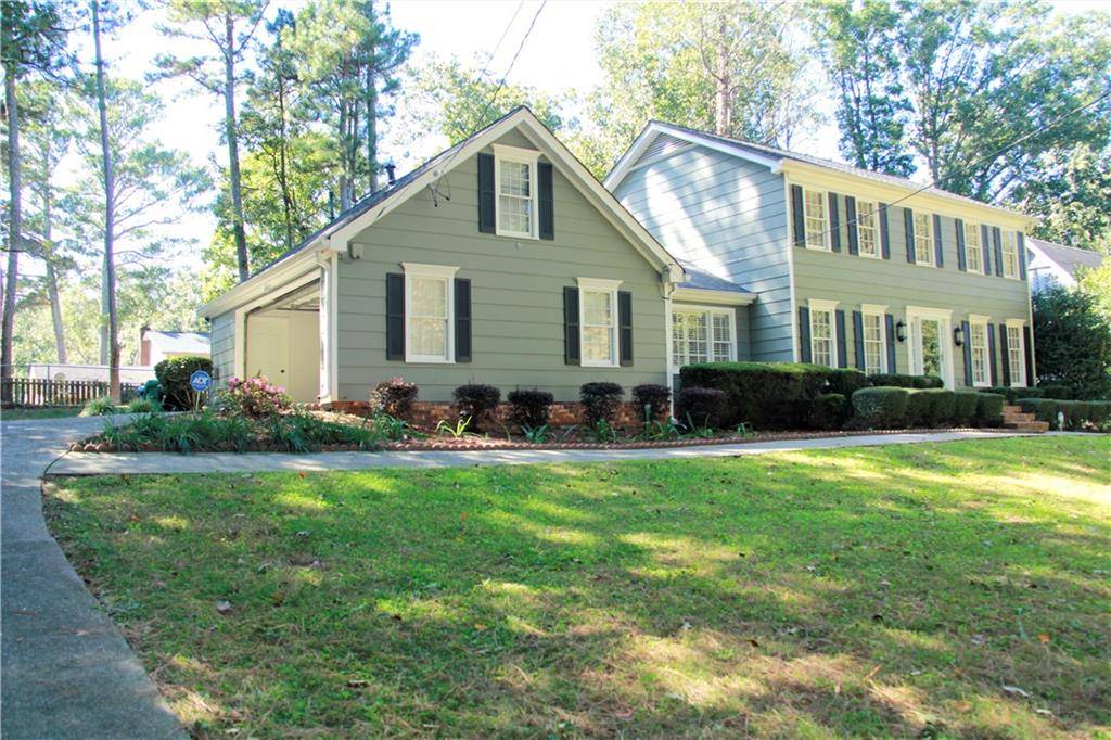 Lilburn, GA 30047,457 Fieldstone CT SW