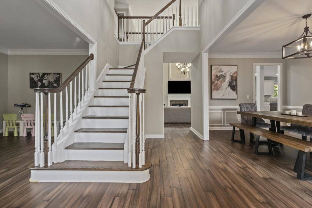 Alpharetta, GA 30022,10010 Carrington LN