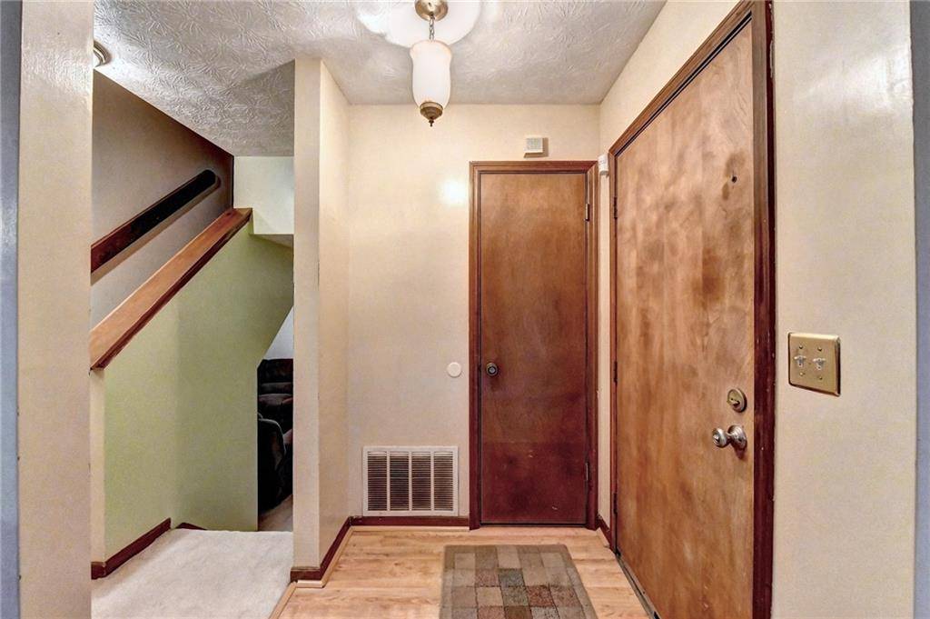 Lithonia, GA 30058,1719 Vauxhall DR