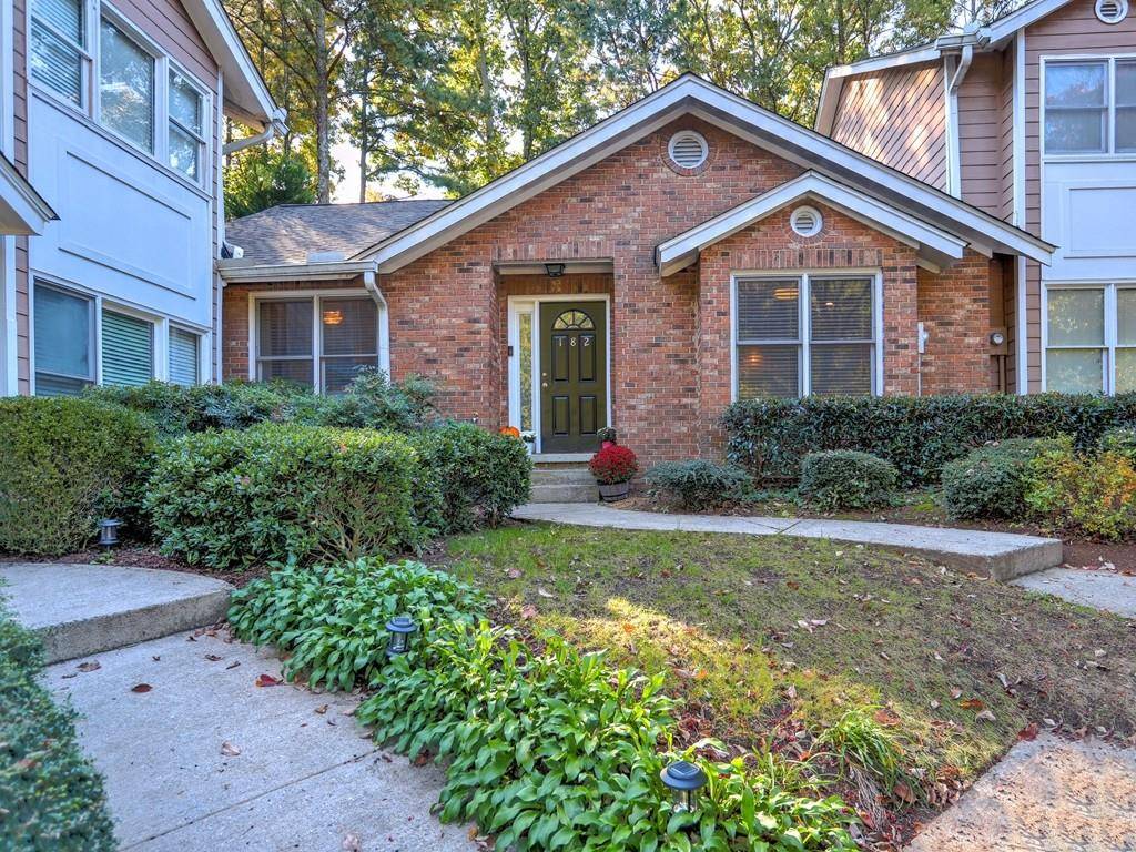 Atlanta, GA 30328,182 Peachtree Hollow CT