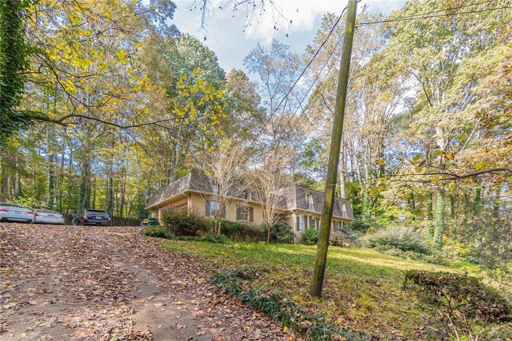 Stone Mountain, GA 30087,2282 Deer Ridge DR