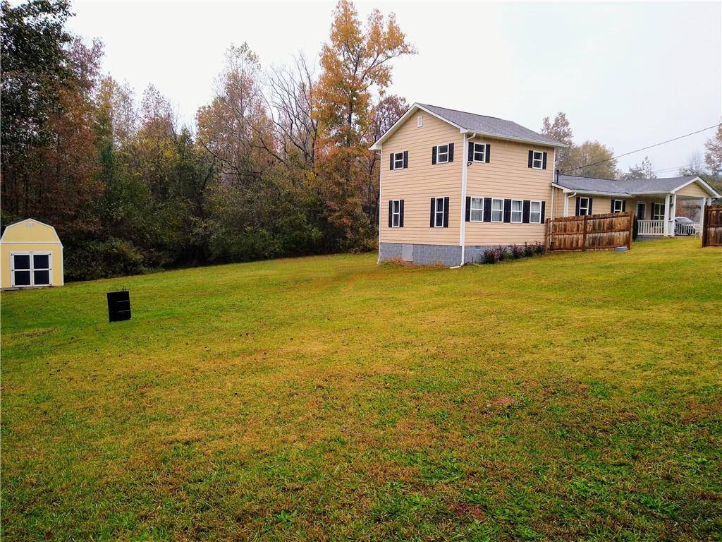 Athens, GA 30601,857 Helican Springs RD