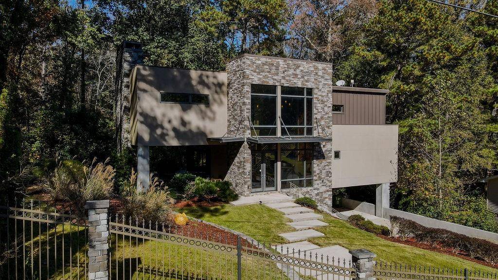 Atlanta, GA 30318,643 Larchmont CIR NW