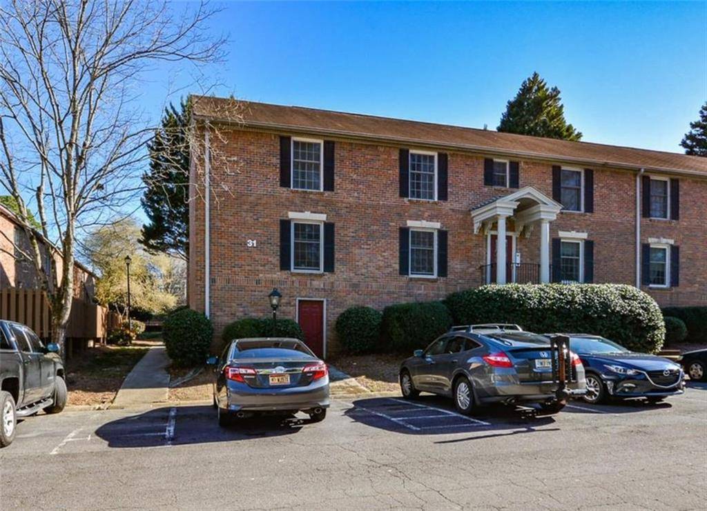 Atlanta, GA 30328,6700 Roswell RD #31A