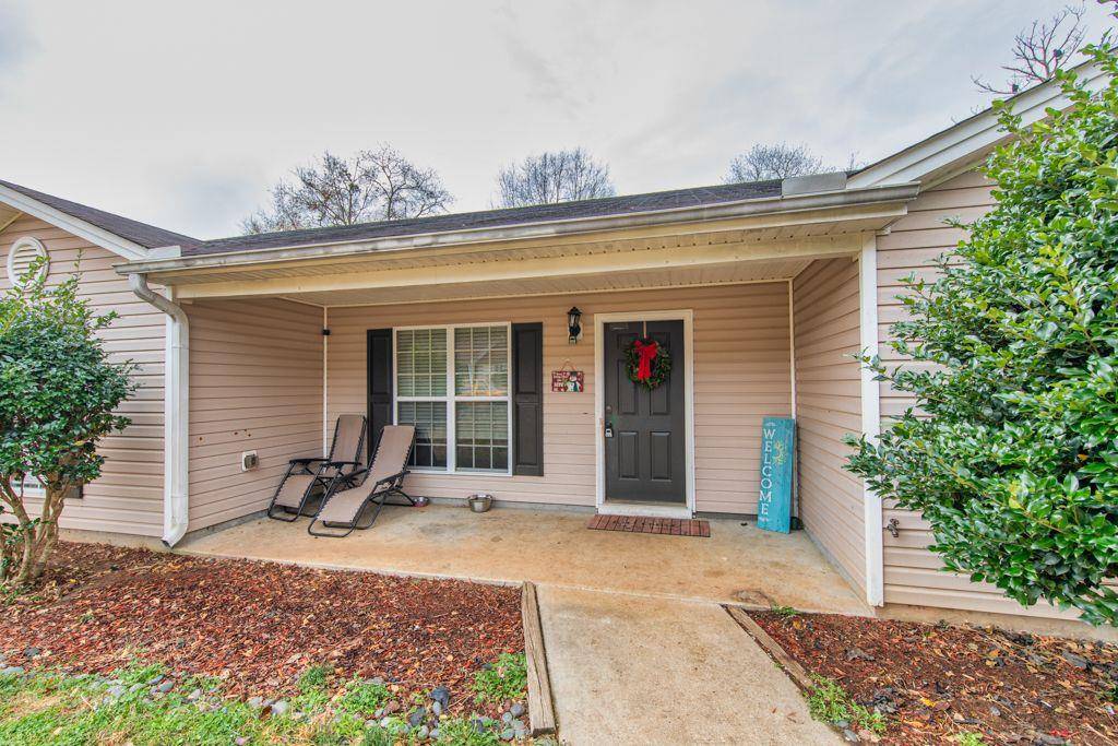 Winder, GA 30680,405 HARPY EAGLE DR