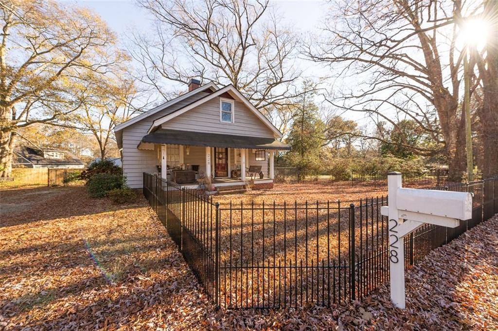 Monroe, GA 30655,228 E Marable ST