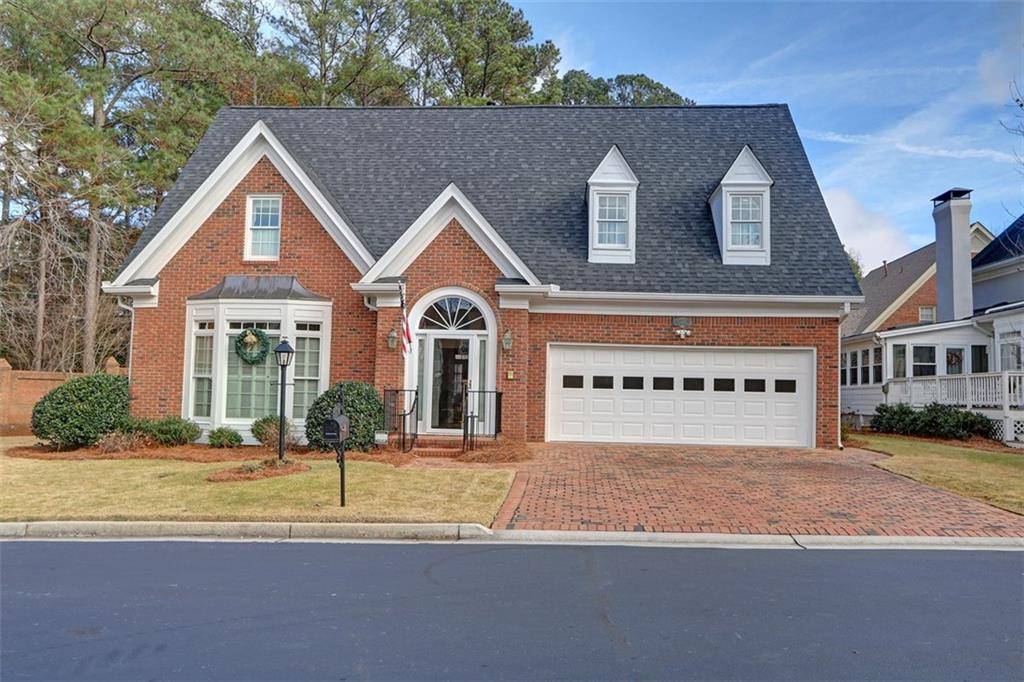 Dunwoody, GA 30338,5465 Woodland CT