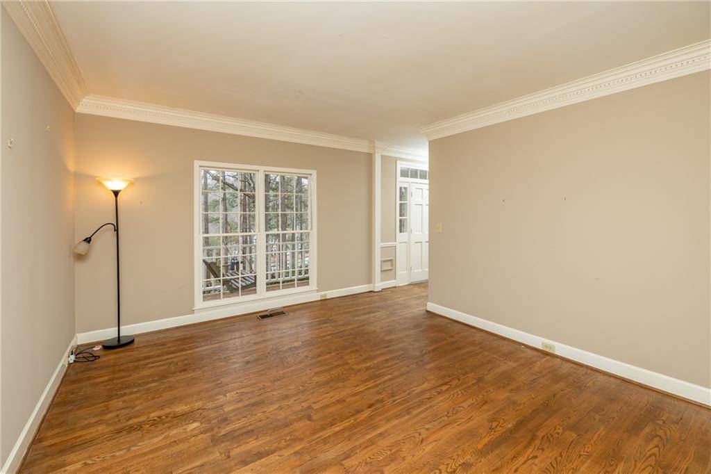 Sandy Springs, GA 30328,285 Mark TRL