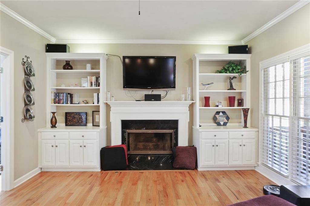 Marietta, GA 30064,910 Denmeade WALK SW