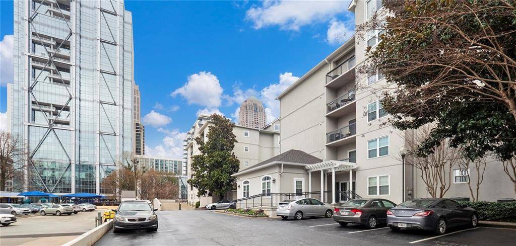 Atlanta, GA 30309,1074 Peachtree WALK NE #B502