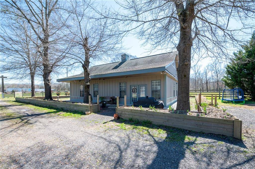 Adairsville, GA 30103,3212 Highway 41 SE