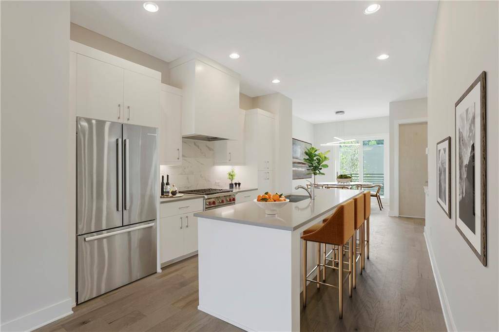 Atlanta, GA 30318,669 Vidalia LN