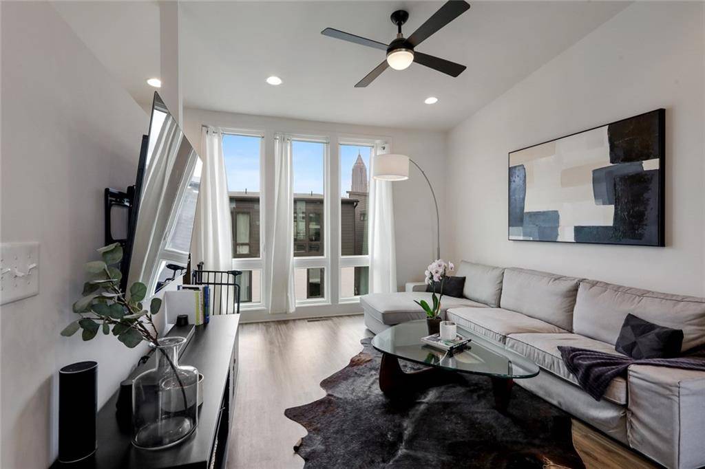 Atlanta, GA 30308,452 Latta ST NE #27